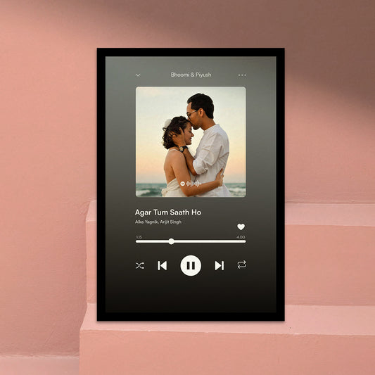Personalized Spotify Music Player Photo Frame Custom Name. Framed digital music player interface with a couple on a pink background.
